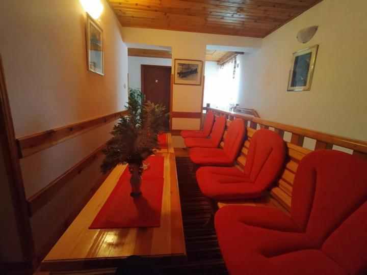 Apartmani Milic Sirogojno Exterior foto